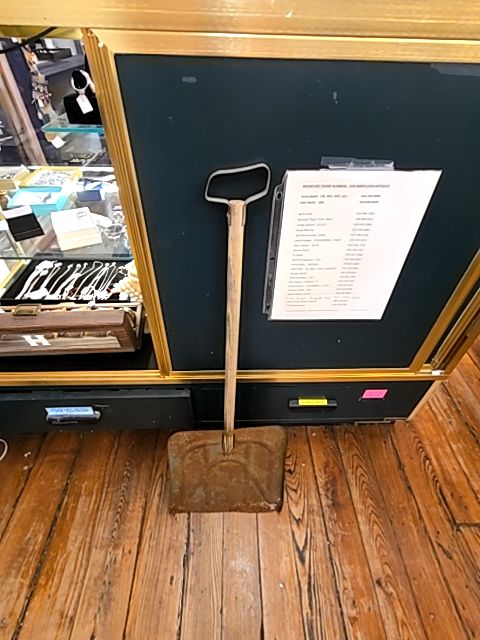 Childs snow shovel