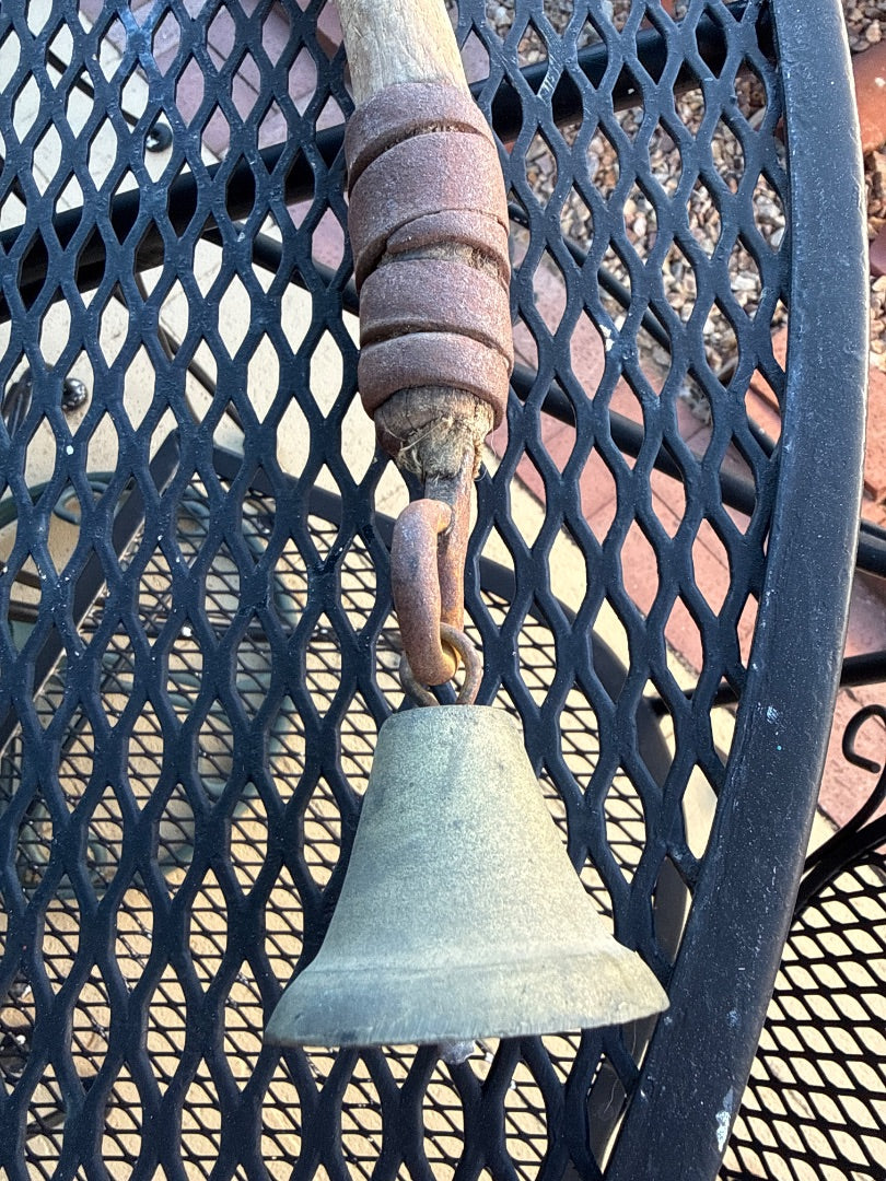 Antique yoke with bells?
