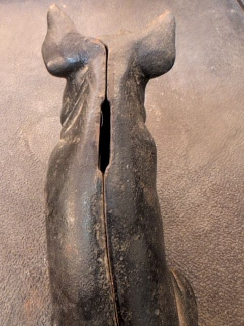 Cast iron hog Bank