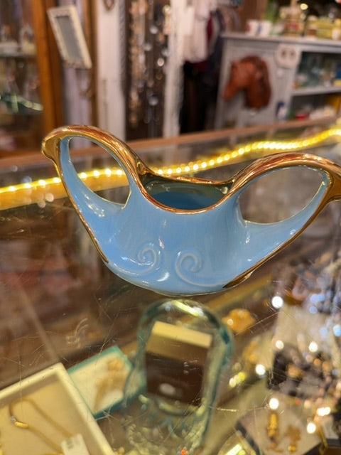 Sugar bowl