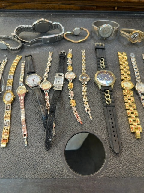 Vintage watch lot
