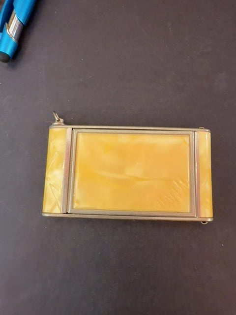 Vintage yellow compact