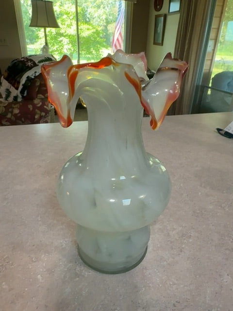 Vtg hand blown vase