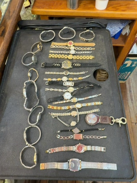 Vintage watch lot
