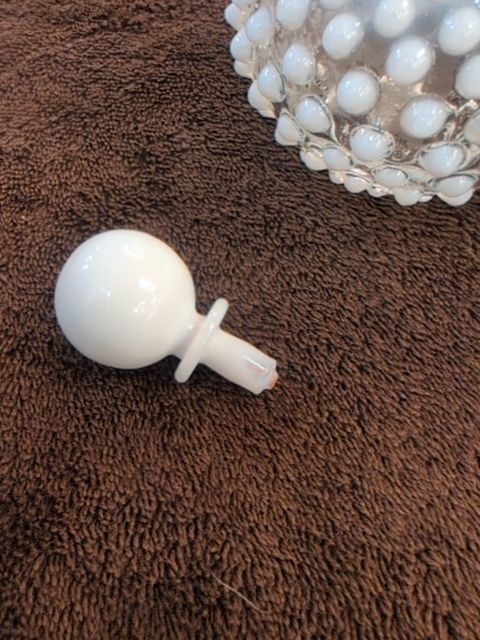 Fenton obnail opalescent with stopper
