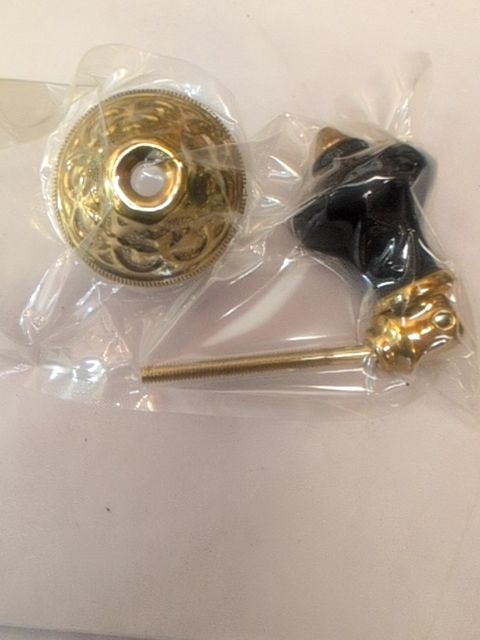 Reproduction teardrop pull 2