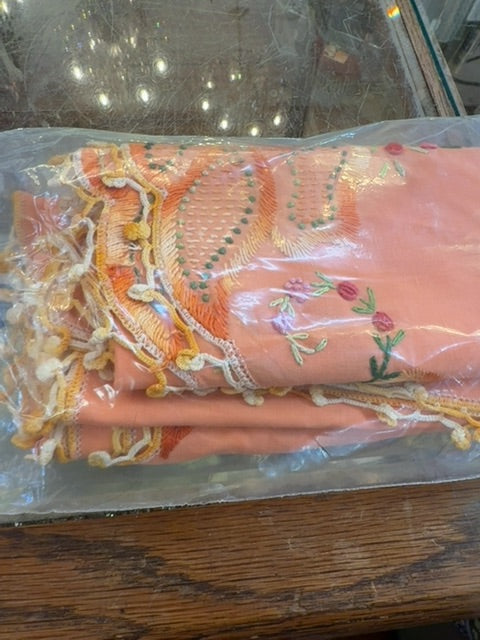 Dresser scarf set 5 pc