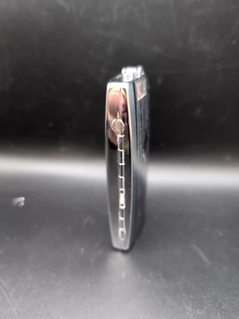 Ronson cigarette lighter and carrying case combo