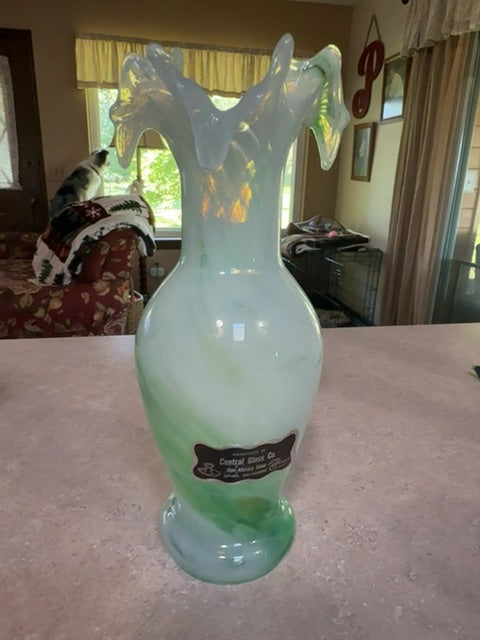 Vtg hand blown art glass