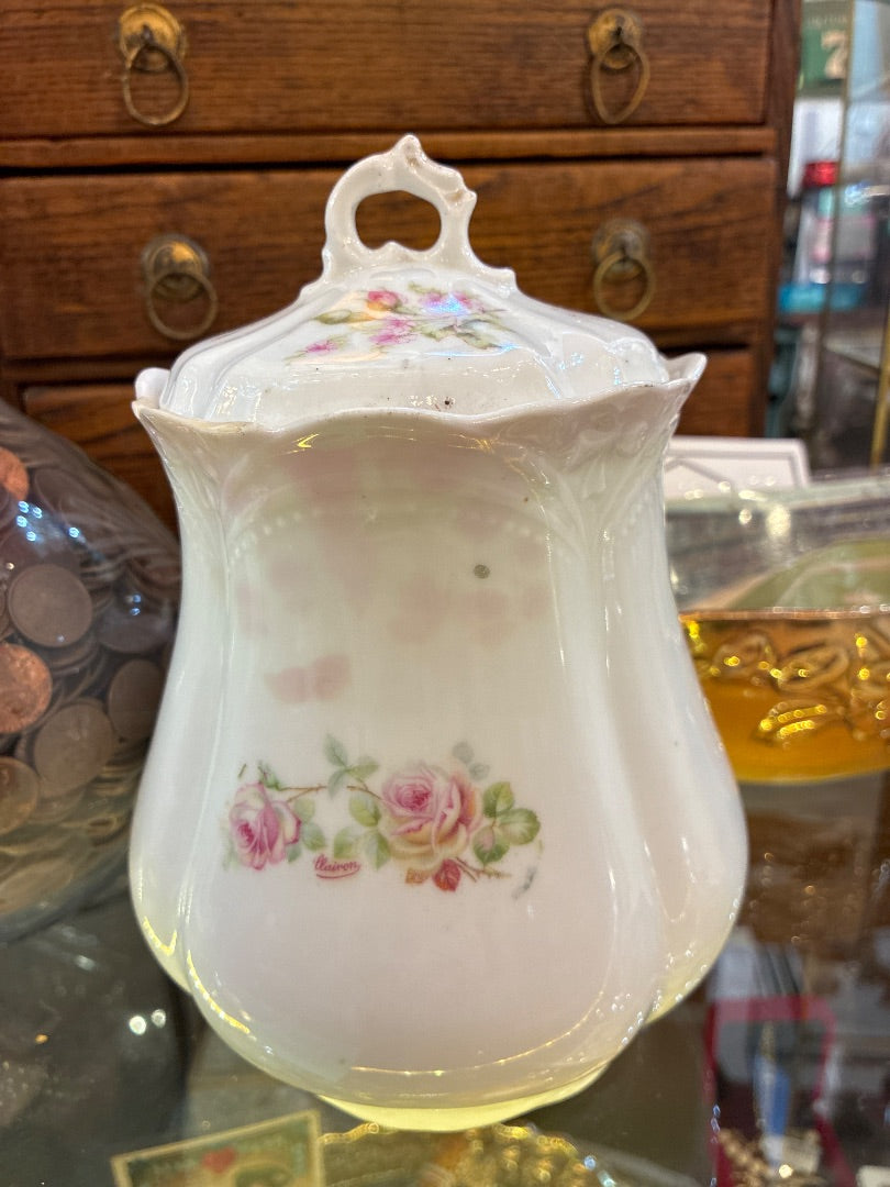 lidded bowl