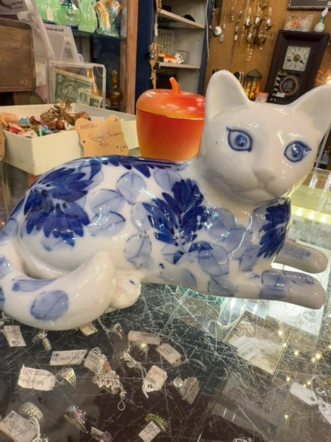 Cat bank