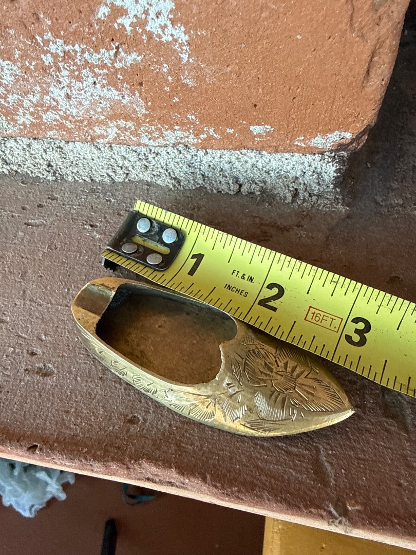 Vintage brass shoe ash tray