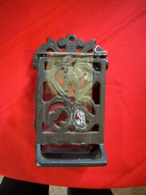 Match holder