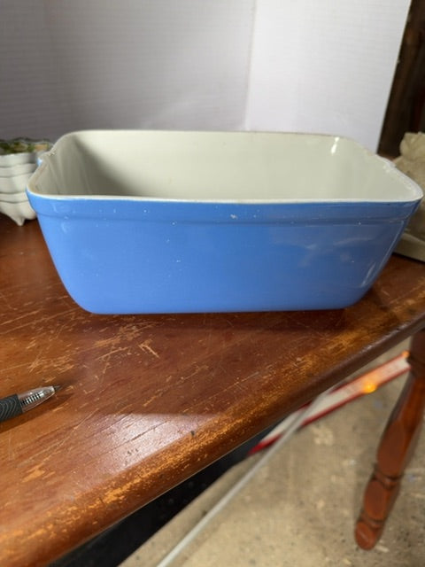 Hall bake ware