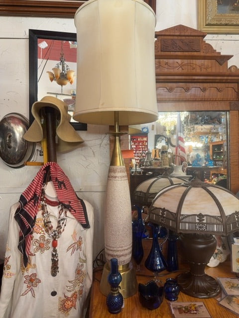Rembrandt stripped Glaze 1960’s lamp
