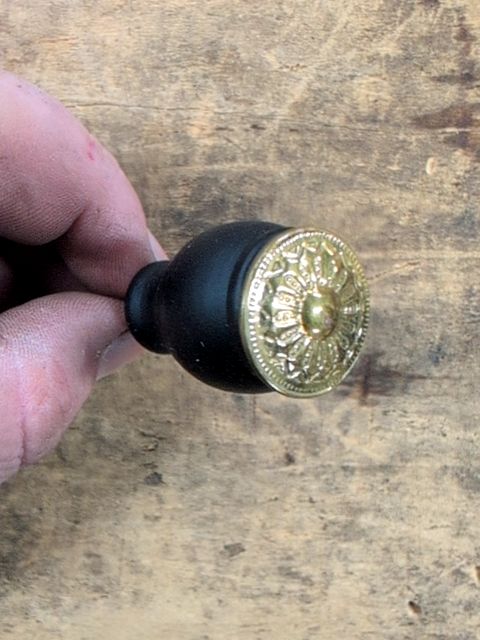 Small Victorian black knob