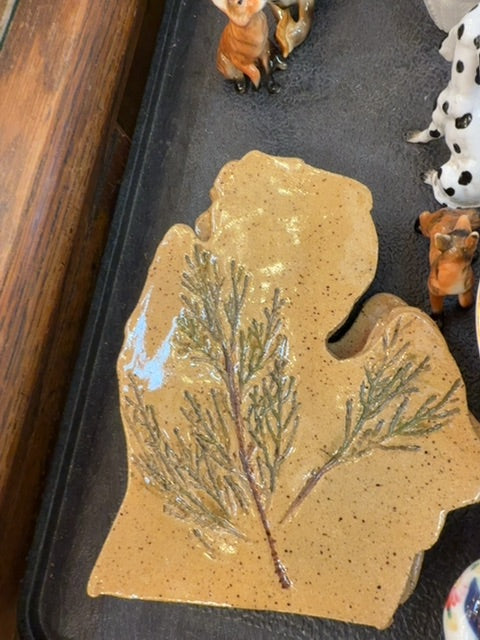 Michigan spoon rest