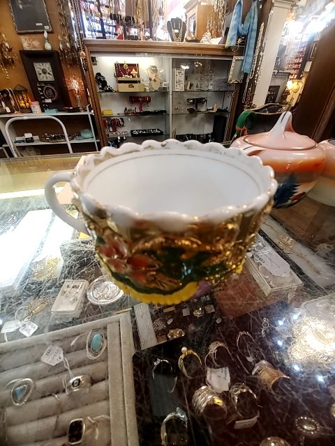 Cup