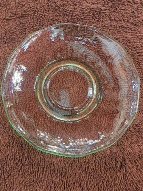 Small green plate