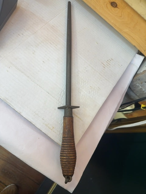 Sharpening steel honing tool