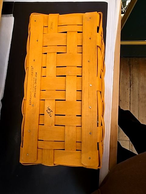Large Tissue Basket