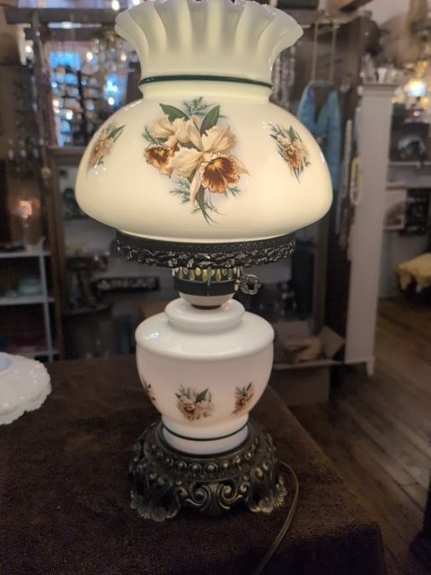 Floral gone with the wind Glass lamp
