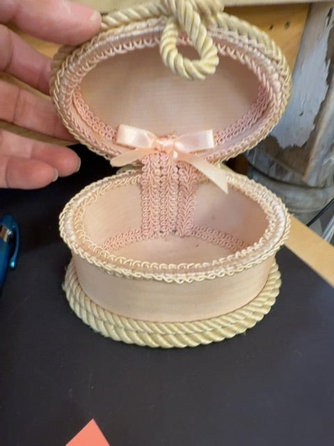 Jewelry box trinket