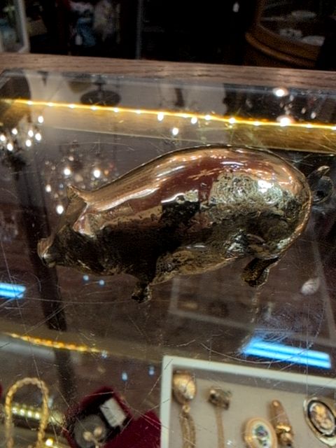 Cast brass hog