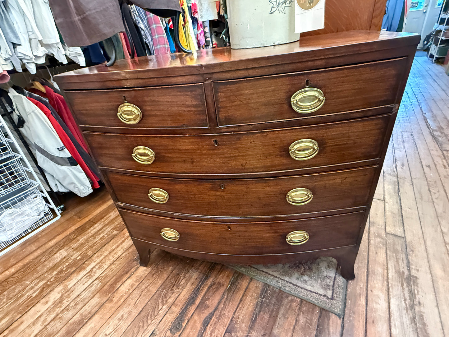 1840-1860 mahogany hepplewhite bow front dresser